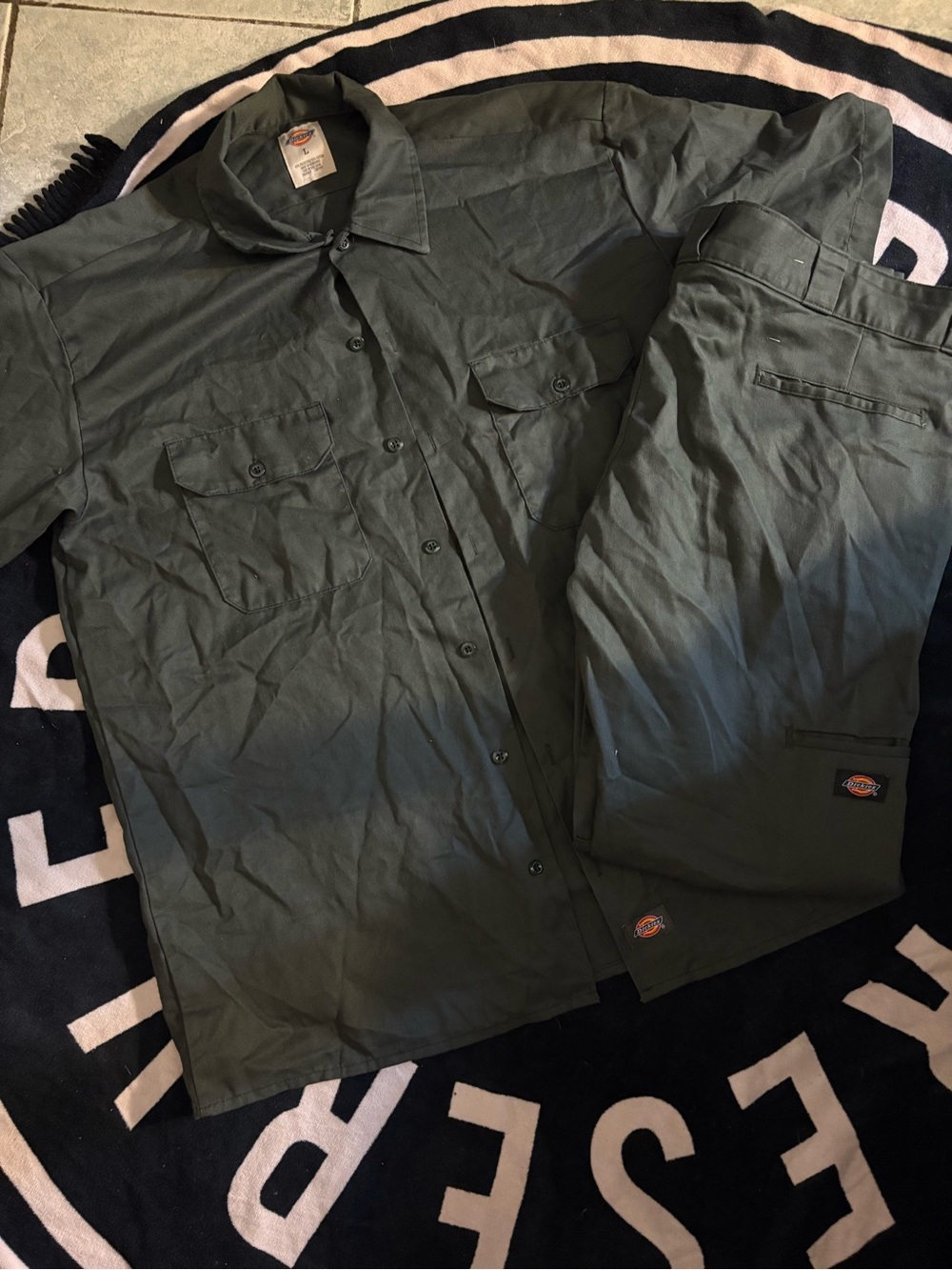Dickies Men's Olive Shirt Jacket - Dark Green Workwear